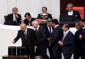 Bahçeli den Baykal ı Şok Eden Açıklama